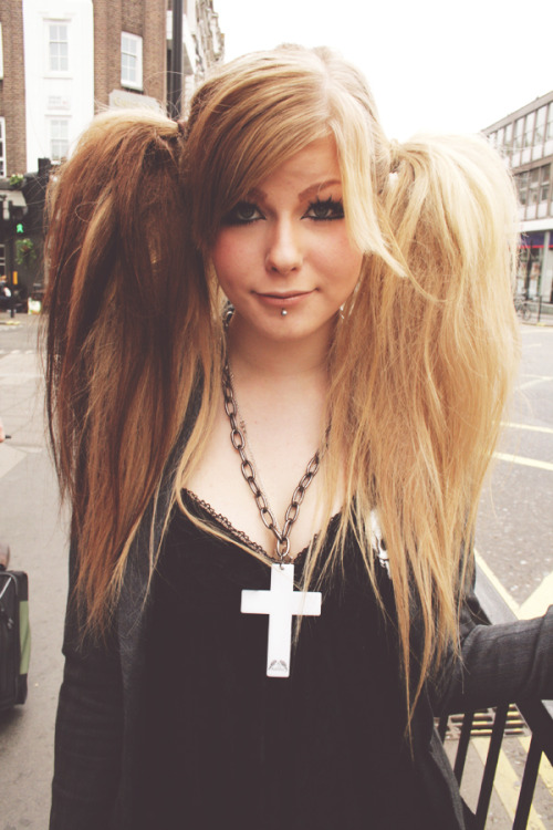 voluminous pigtails