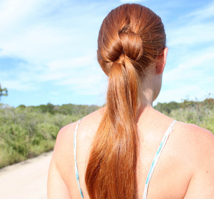 double knot pony