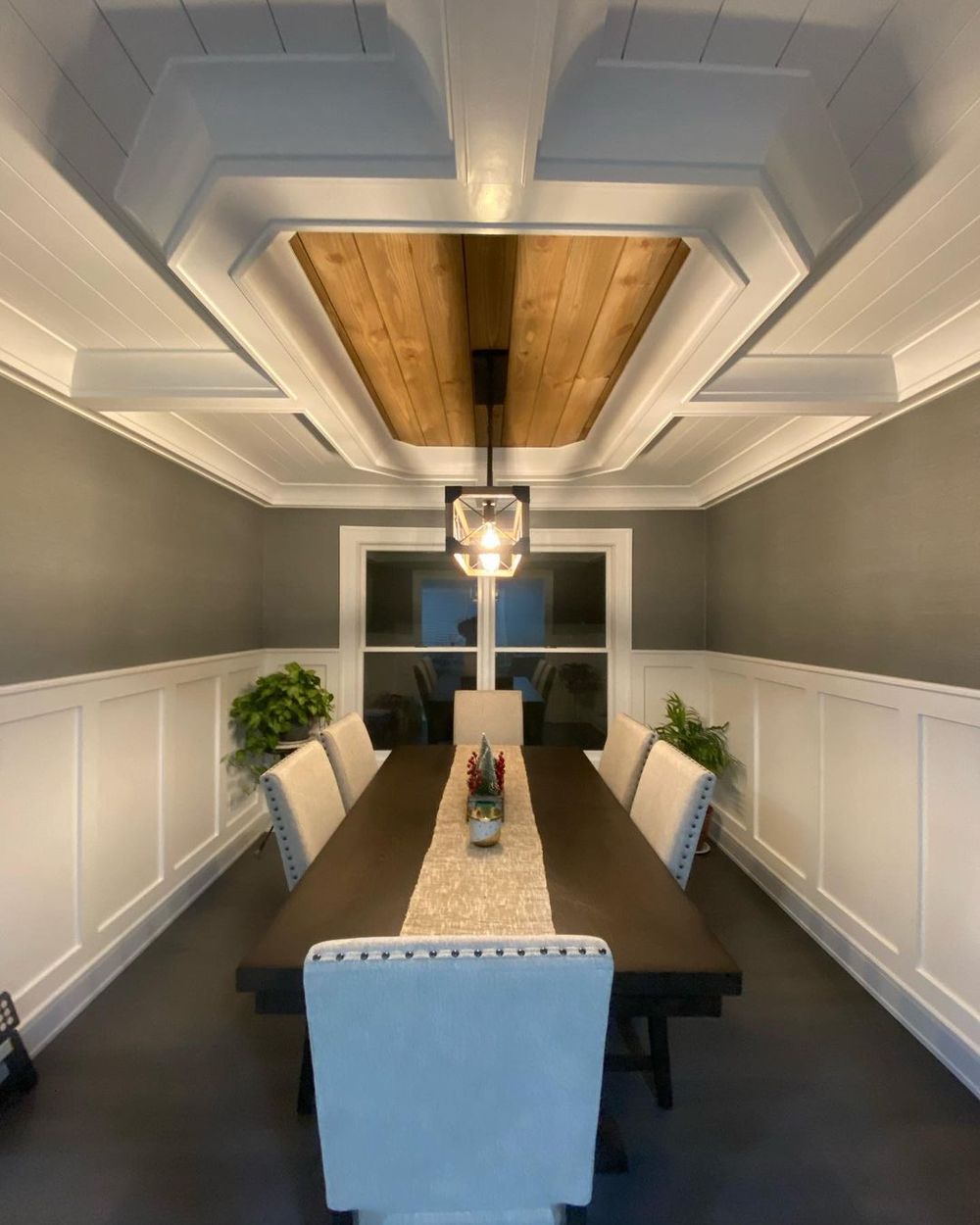 Barn wood ceiling ideas 