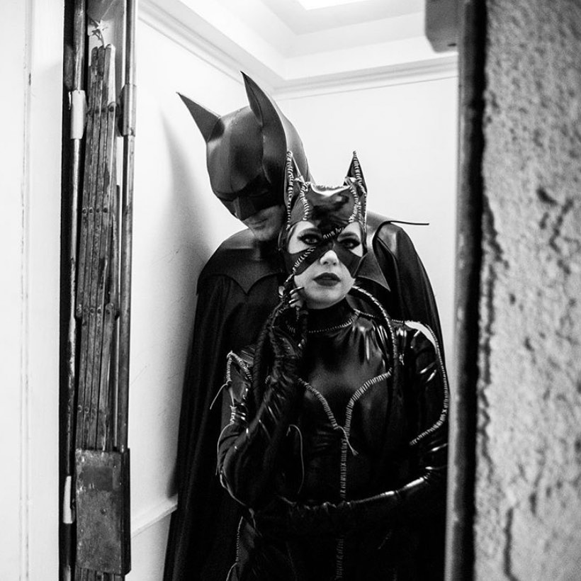 Batman and batwoman couples halloween costumes 