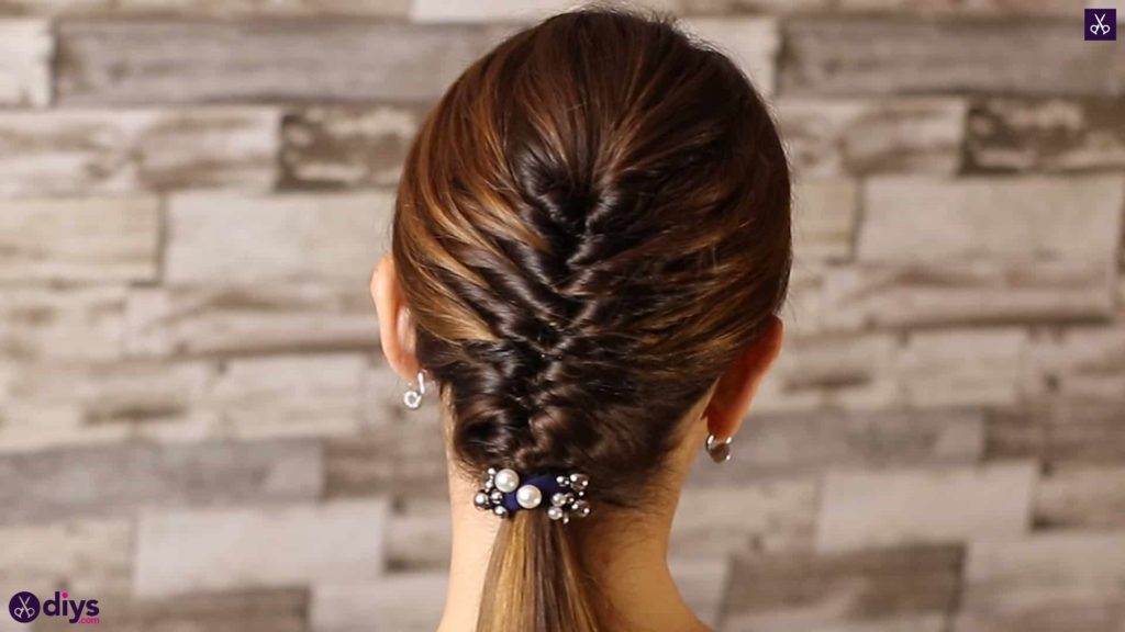 Beautiful and elegant hairstyle tutorial 2