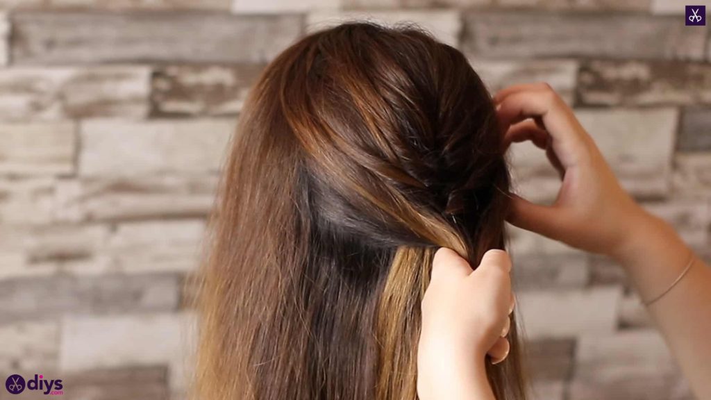 Beautiful and elegant hairstyle tutorial 23