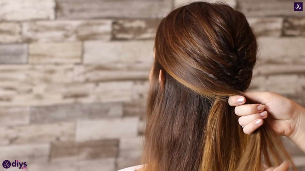 Beautiful and elegant hairstyle tutorial 32