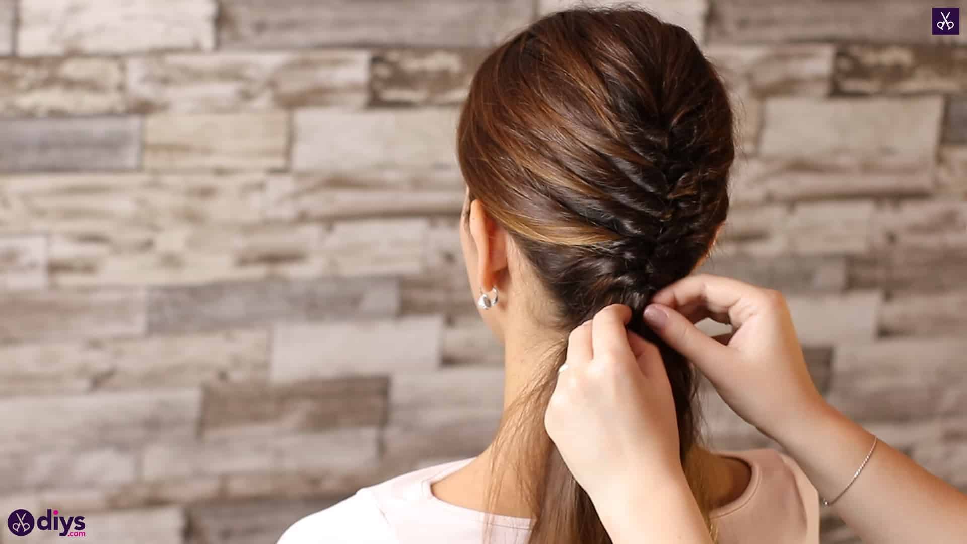 Beautiful and elegant hairstyle tutorial 43