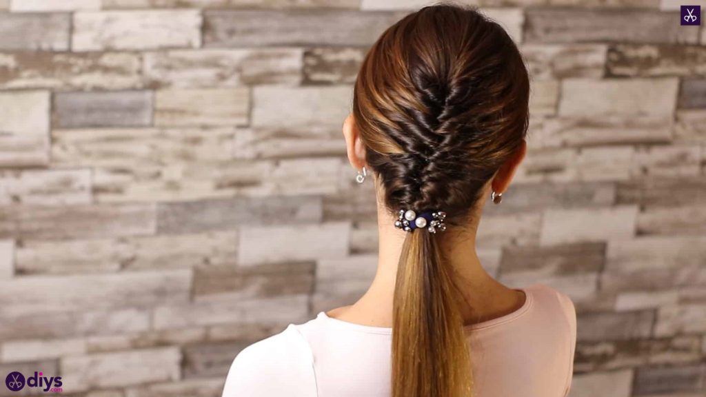 Beautiful and elegant hairstyle tutorial 59