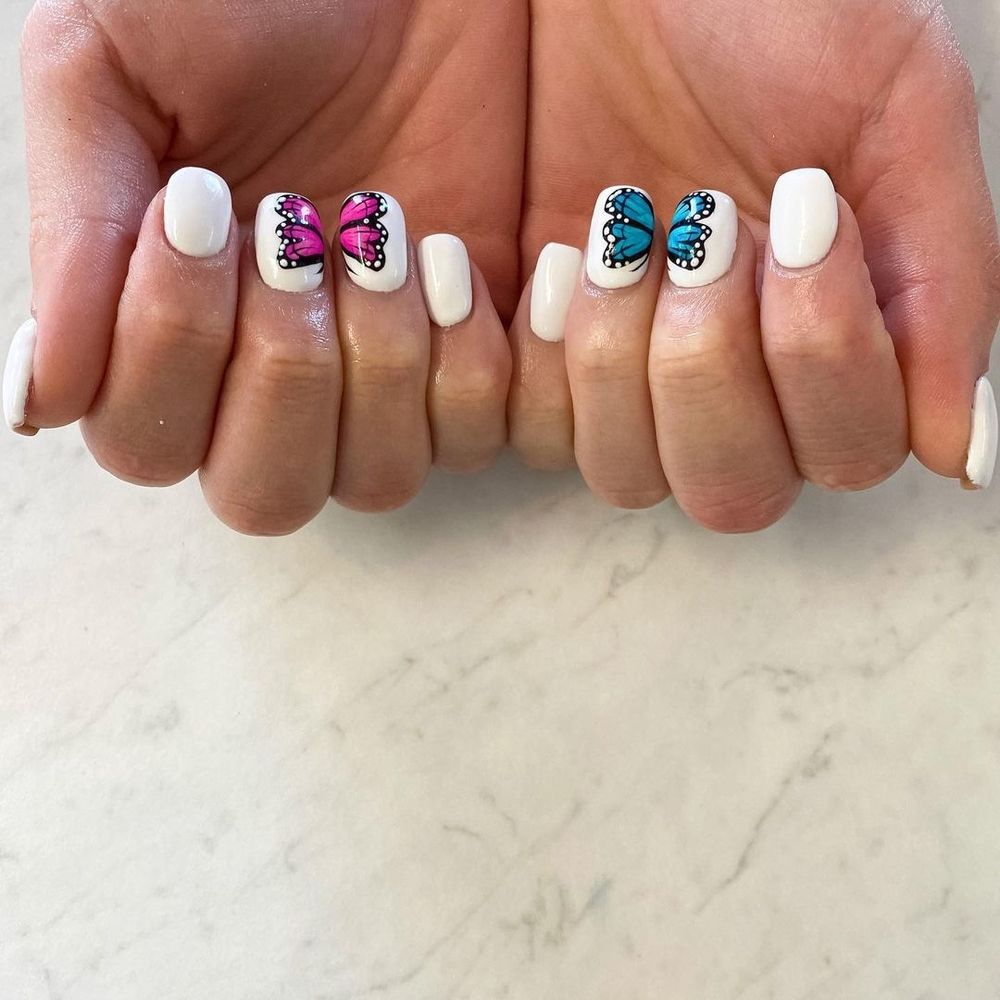 Butterfly nails