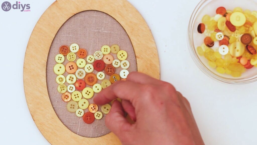 Button heart wall art sgs (22)