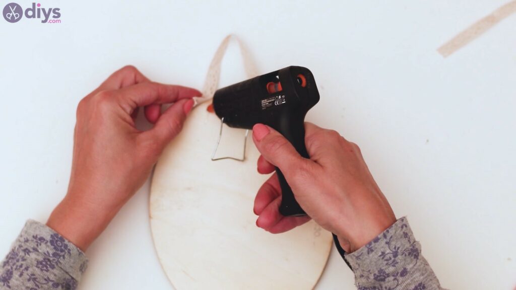 Button heart wall art sgs (31)