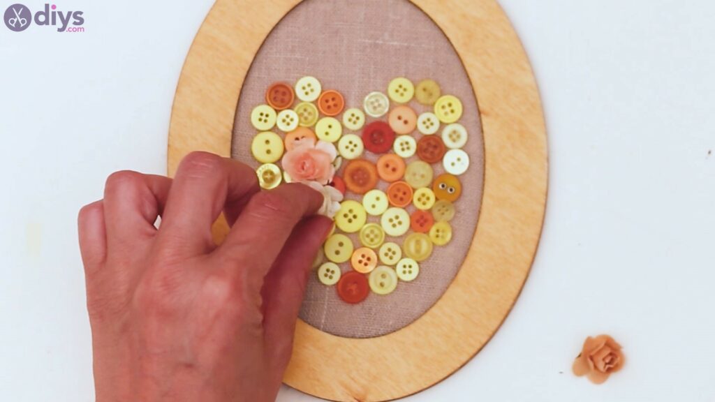 Button heart wall art sgs (36)
