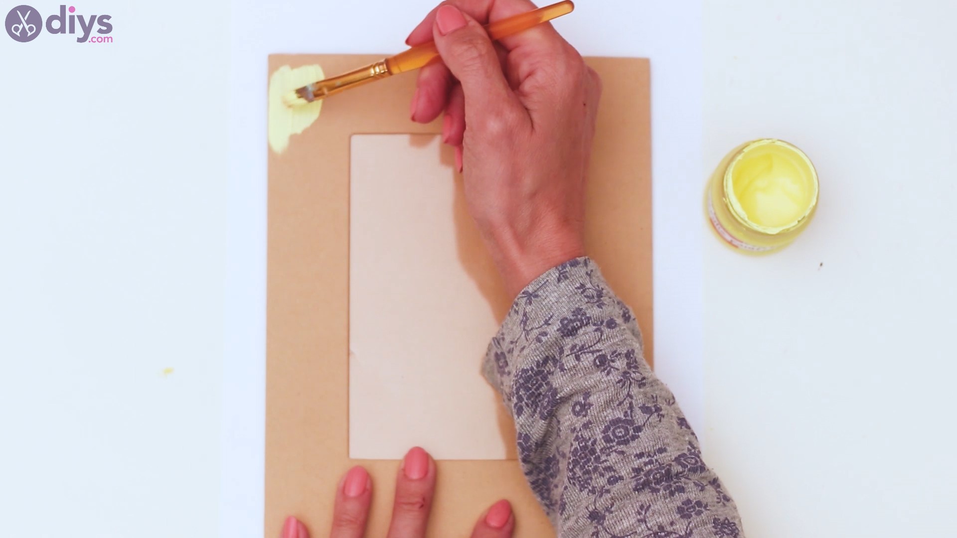 Button picture frame steps (1)