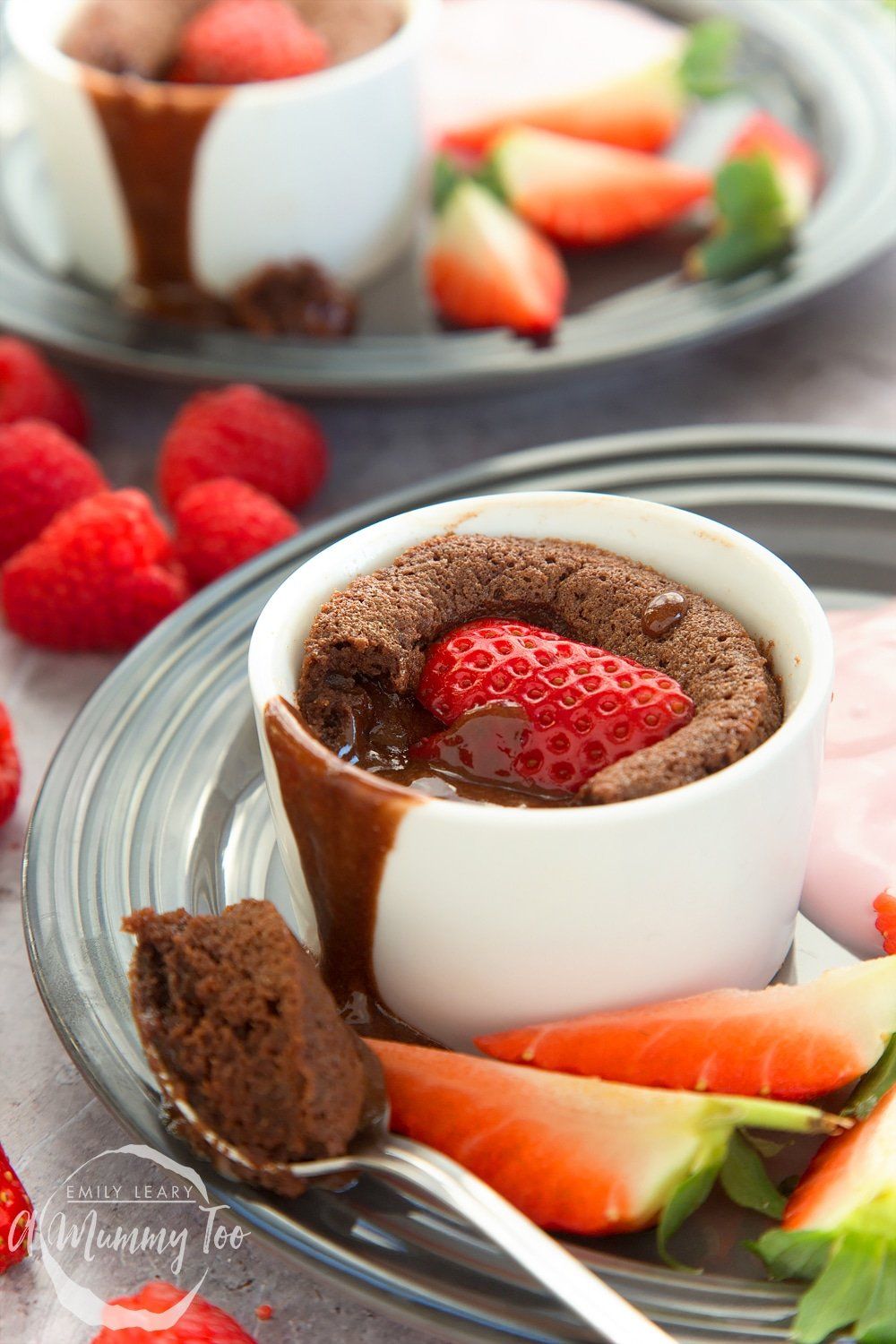 Chocolate strawberry pudding