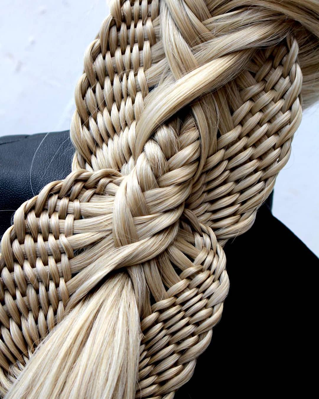 Cobra braid