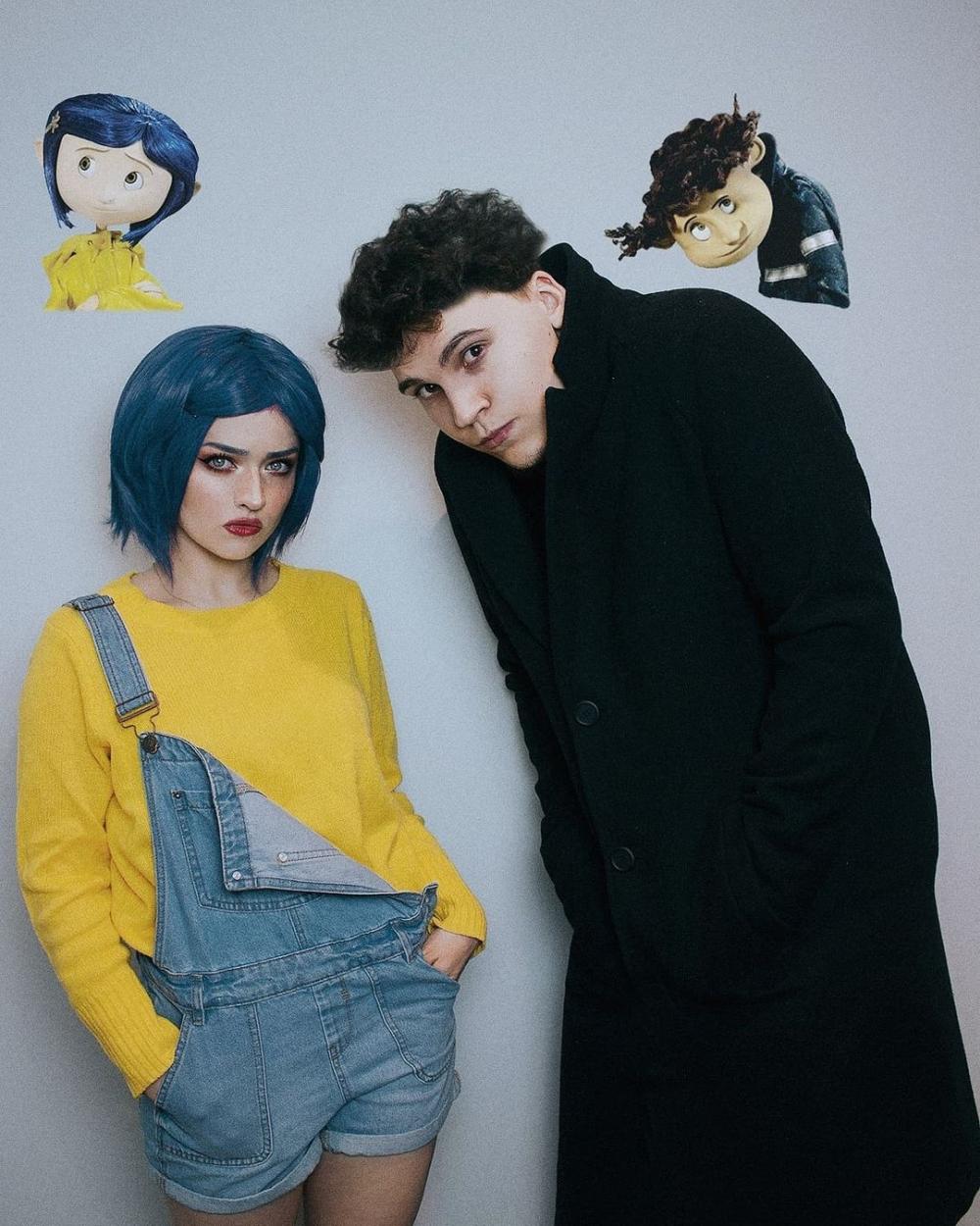 Coraline and wybie best couple halloween costumes 