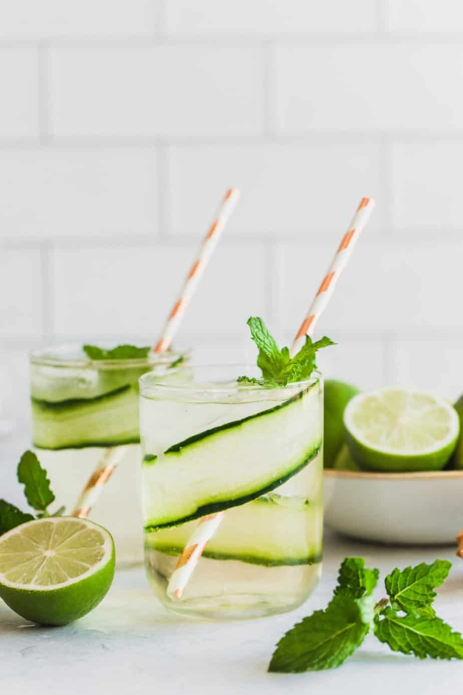 Cucumber gin mojito