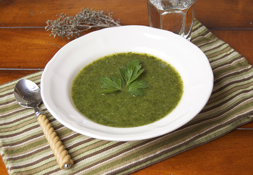 Detox green soup