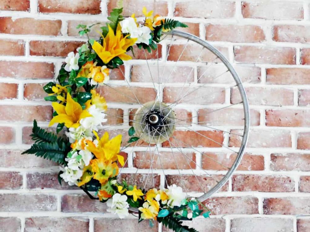 Diy bicycle wheel wreath