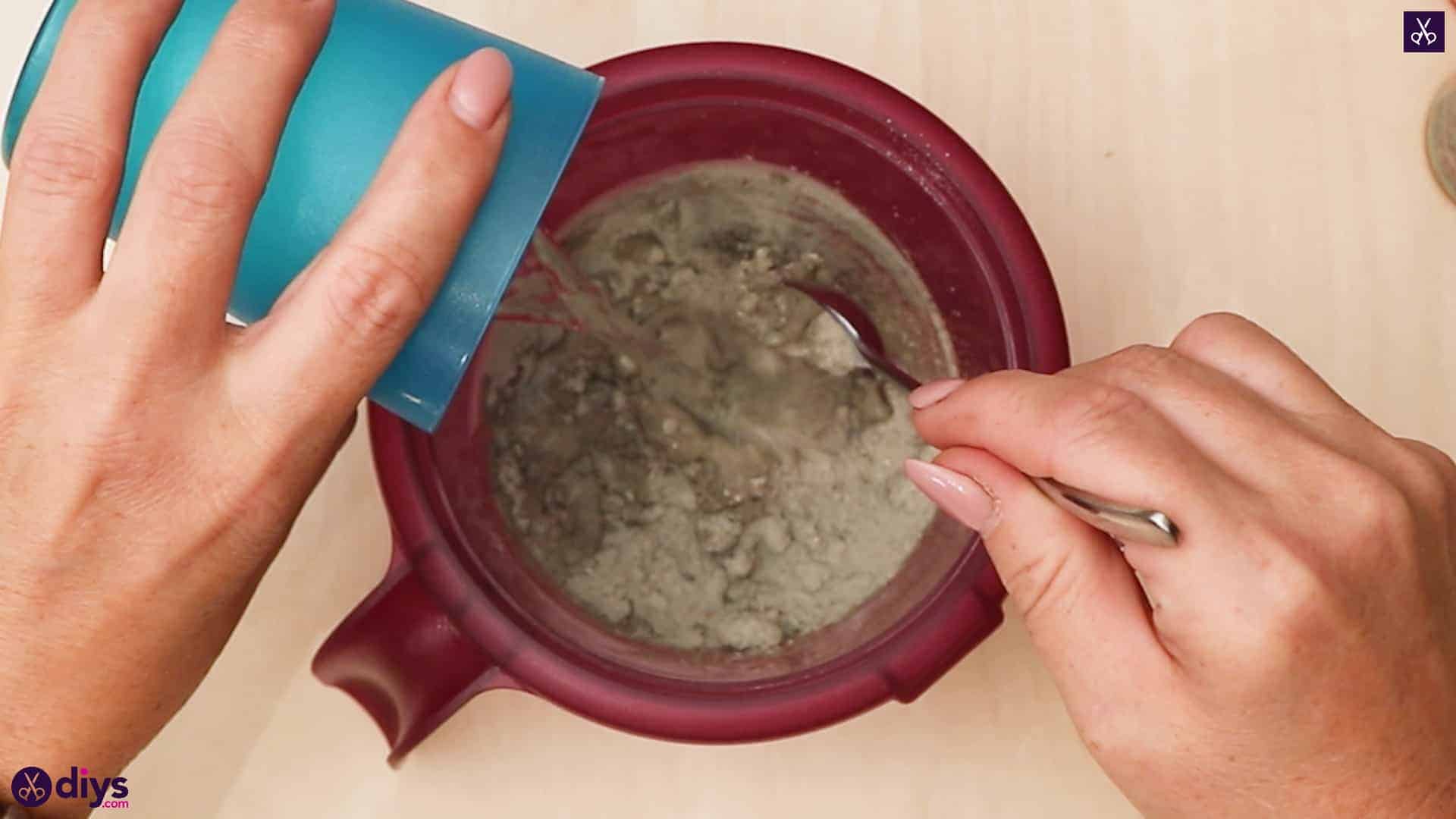 Diy concrete heart and roses mix