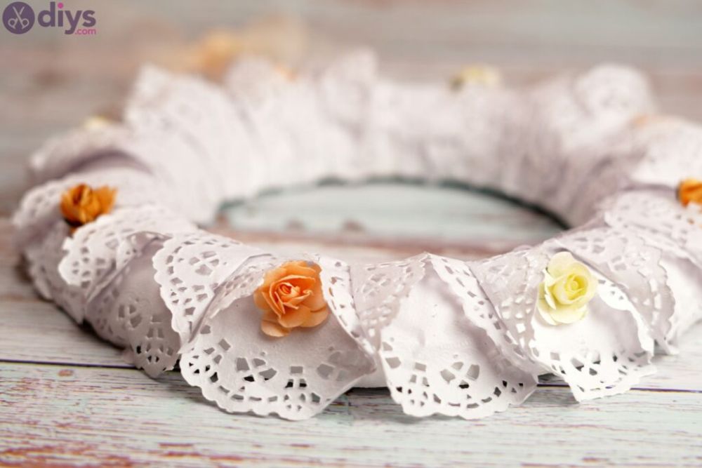Diy doily wreath