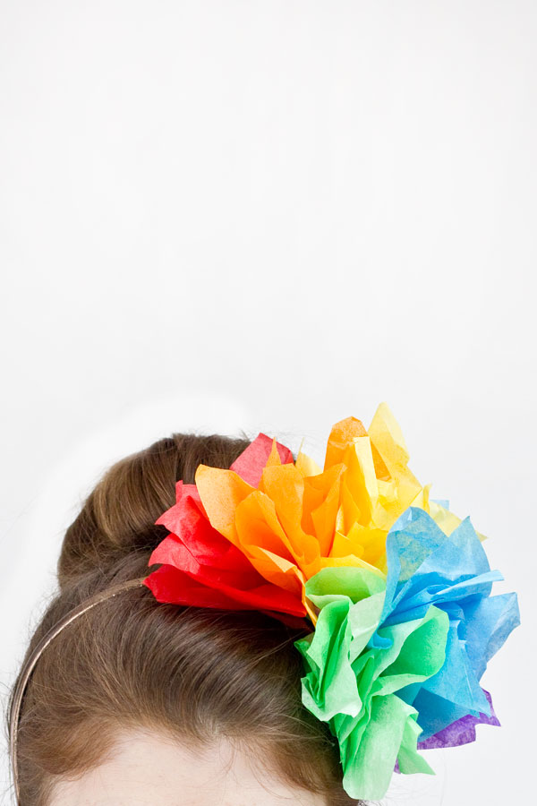 Diy rainbow fascinator