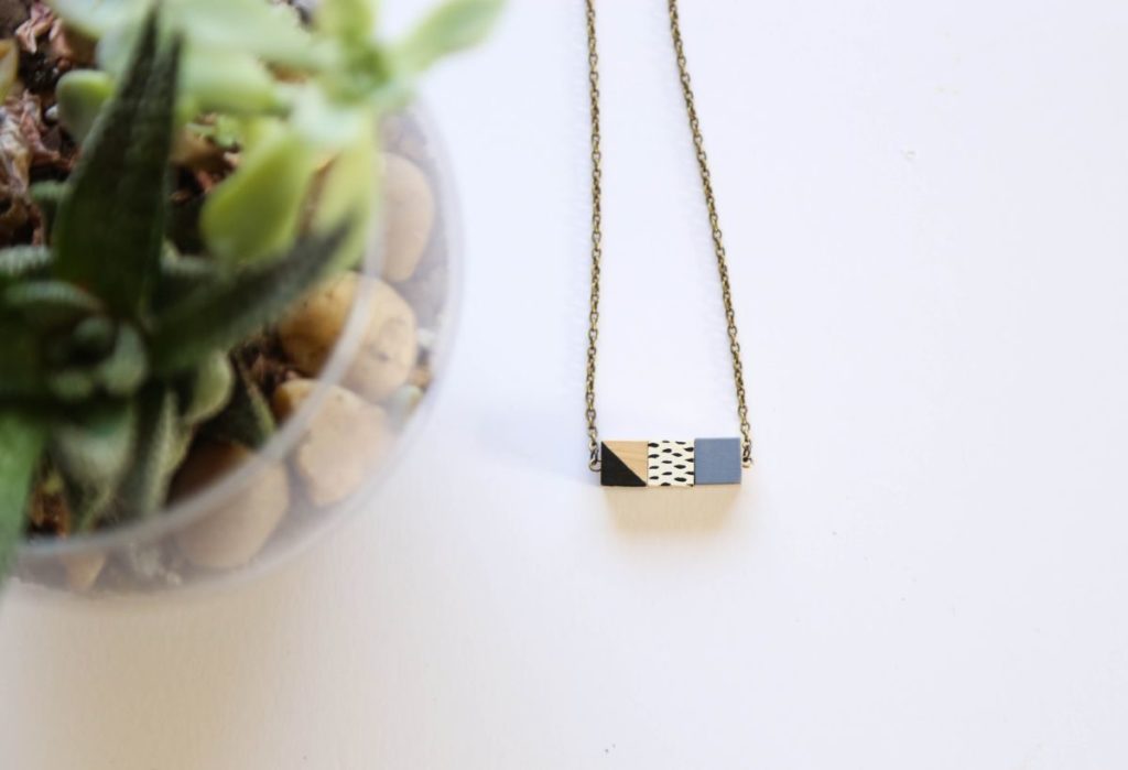 Diy wooden necklace