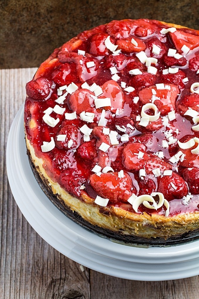 East white chocolate strawberrry cheesecake