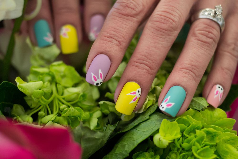 Easter bunny nails