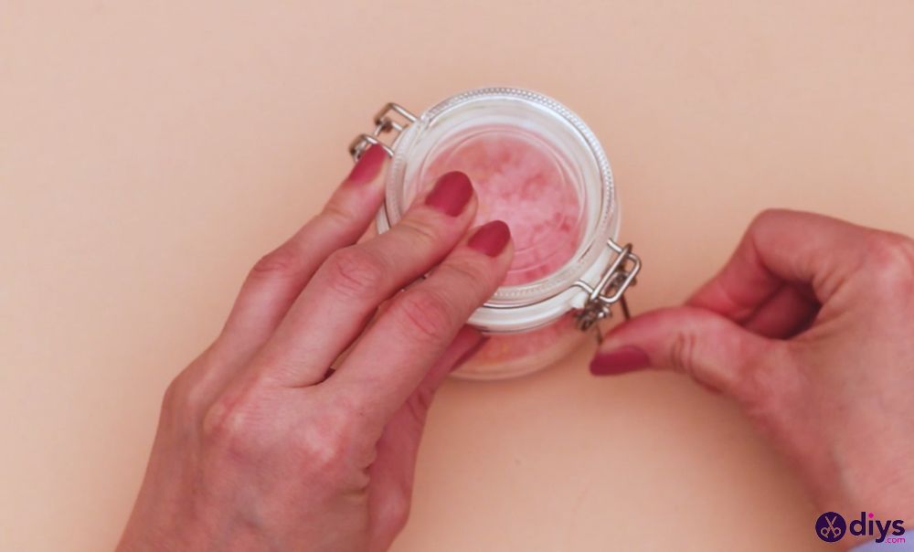 Face scrub (18)