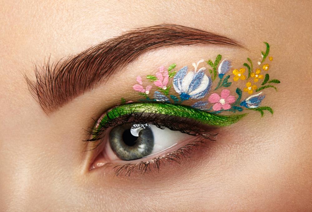 Fairy eyeliner