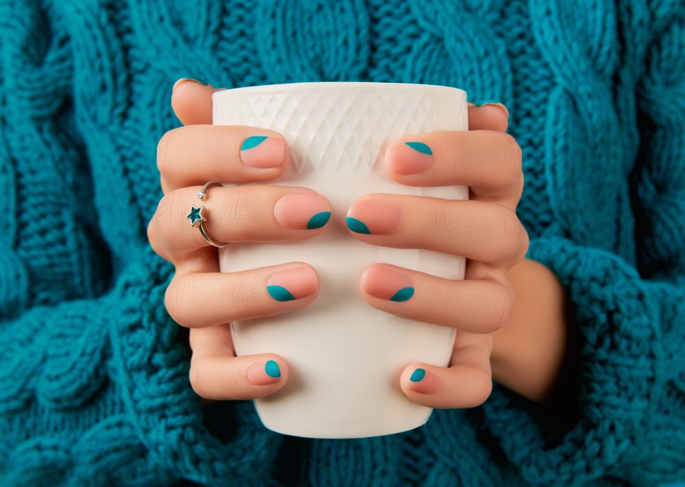 Fall nail polish colors pink and blue