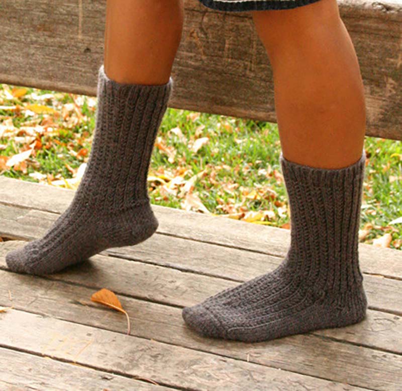 Falling for fall socks beginner knitting pattern
