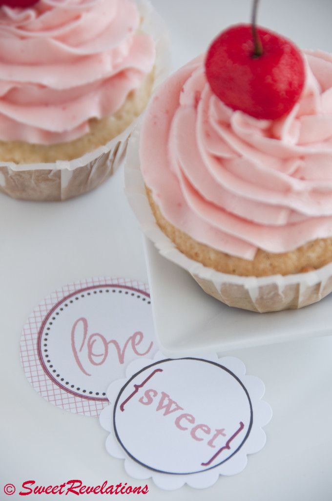 french vanilla cupcakes with maraschino