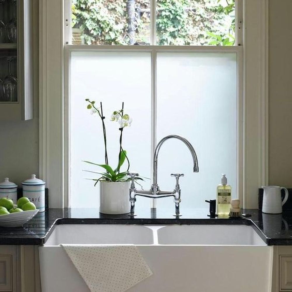 Frosted glass window 