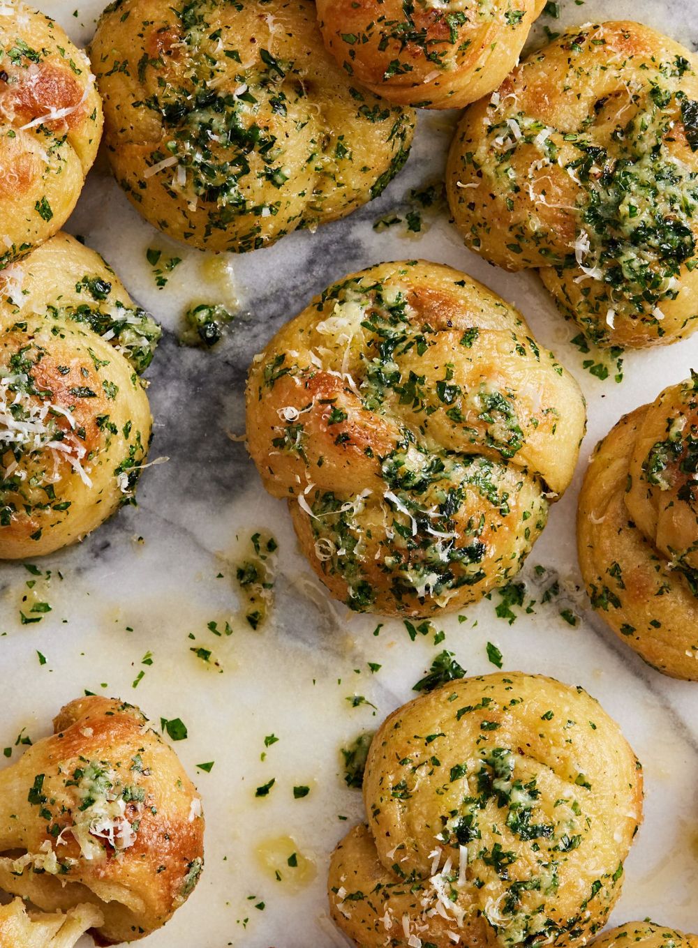 Garlic knots