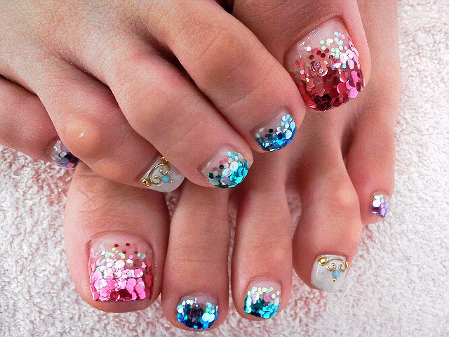 Glam pedi ideas
