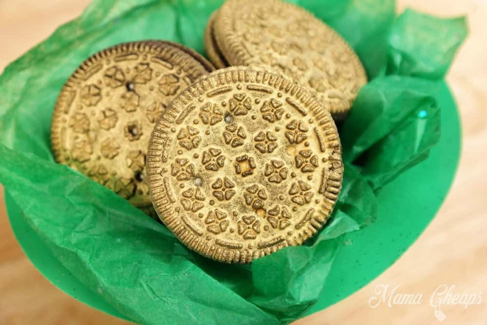 Gold coin cookies