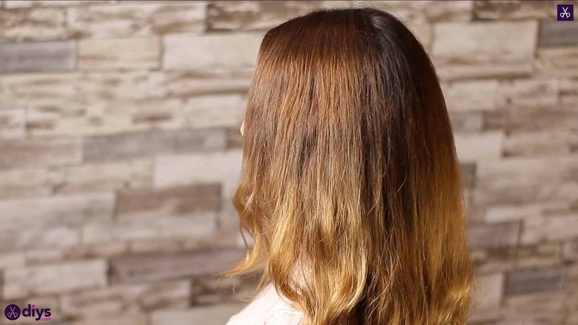 Half up, half down hairstyle for spring7