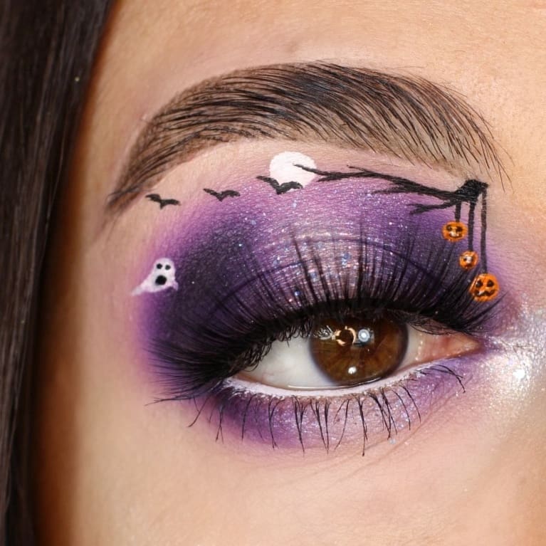 Halloween eye makeup 
