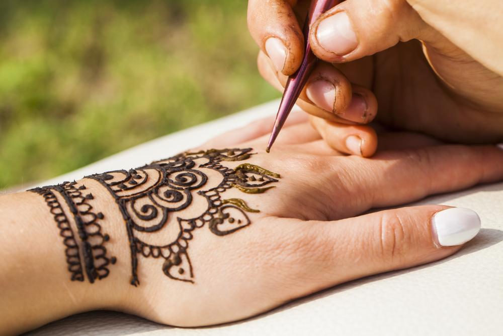 Henna hand tattoo lacework