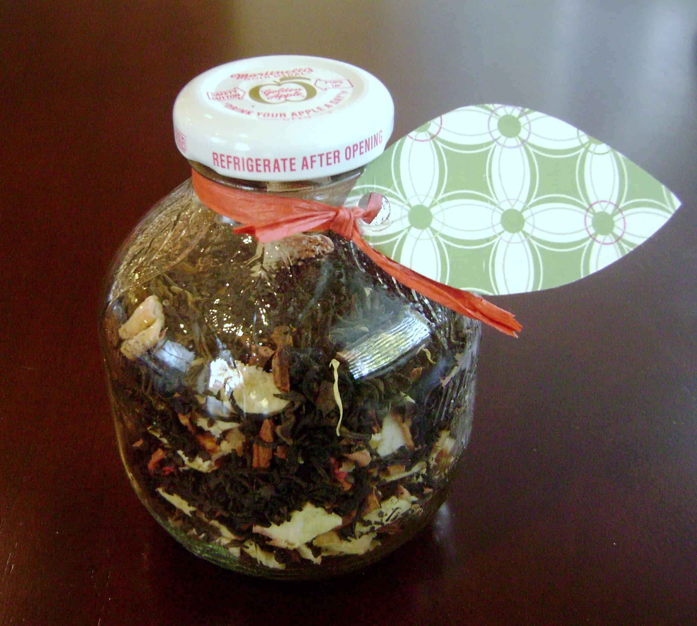 Homemade apple tea