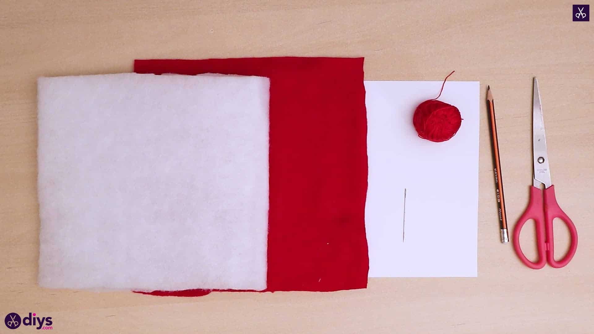 How to make a heart pillow materials