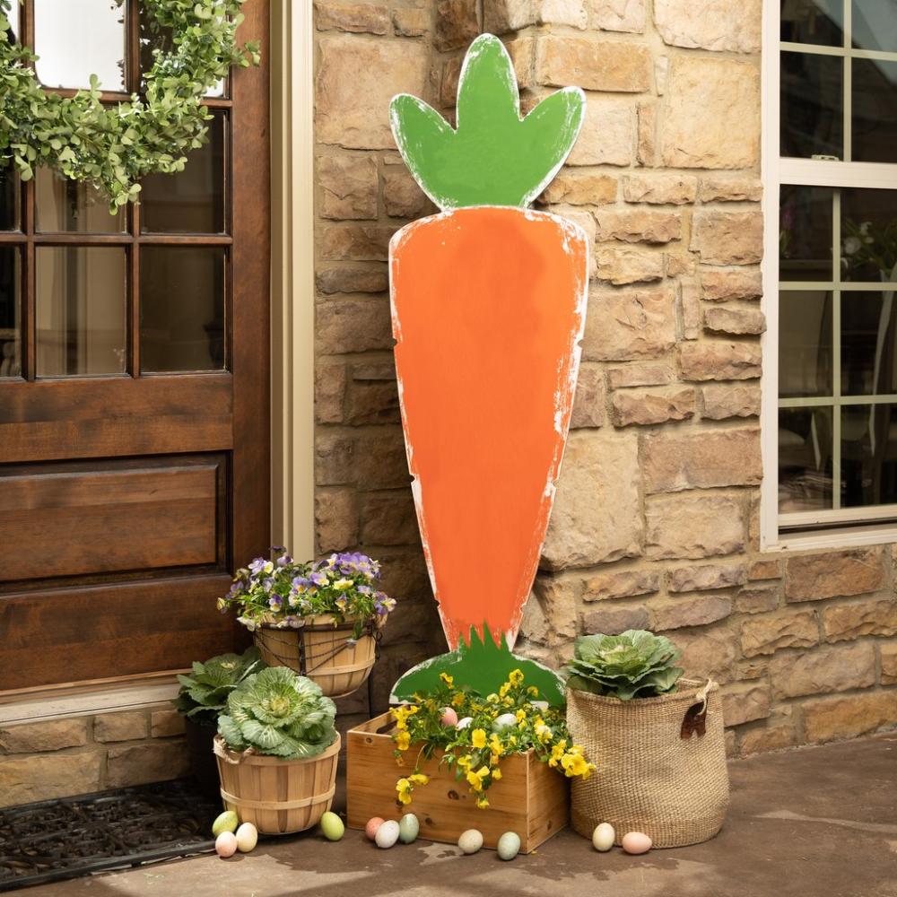 Huge carrot welcome porch sign