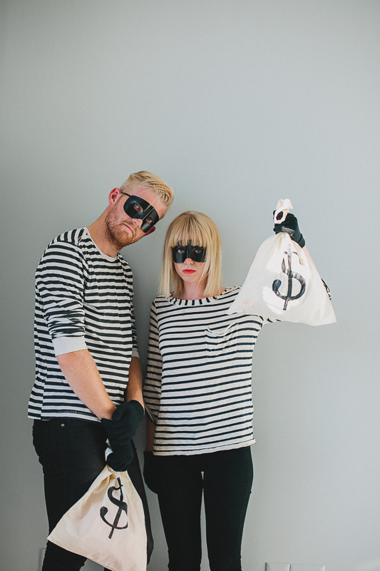 Jailbird couples costumes