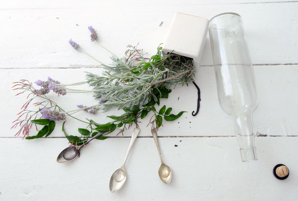 Jasmine perfume ingredients