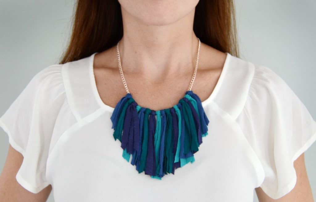 Knotted fringe statement necklace
