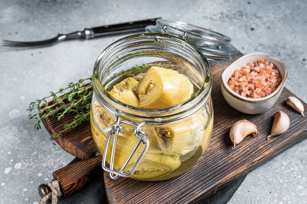 Marinated artichoke hearts