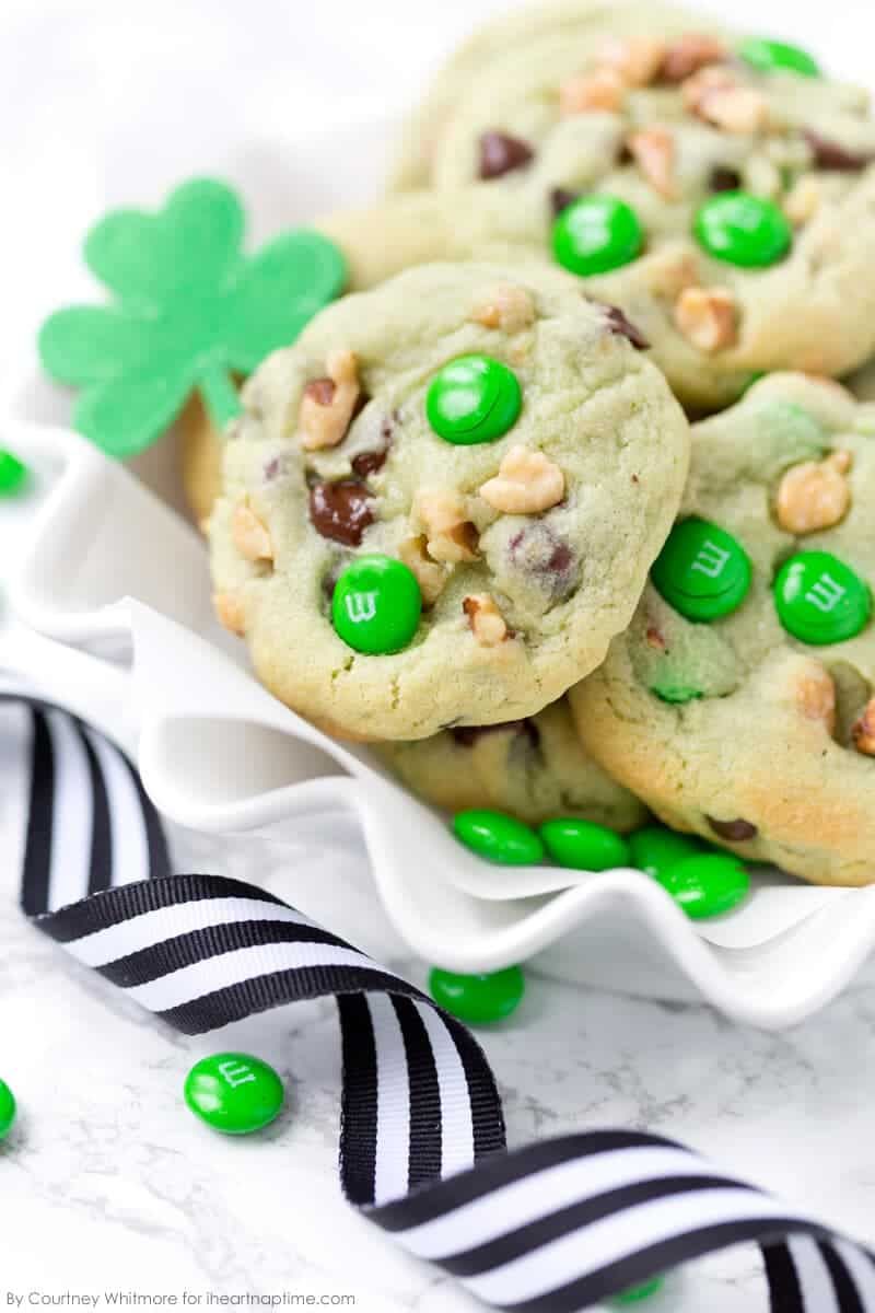 Pistachio cookies