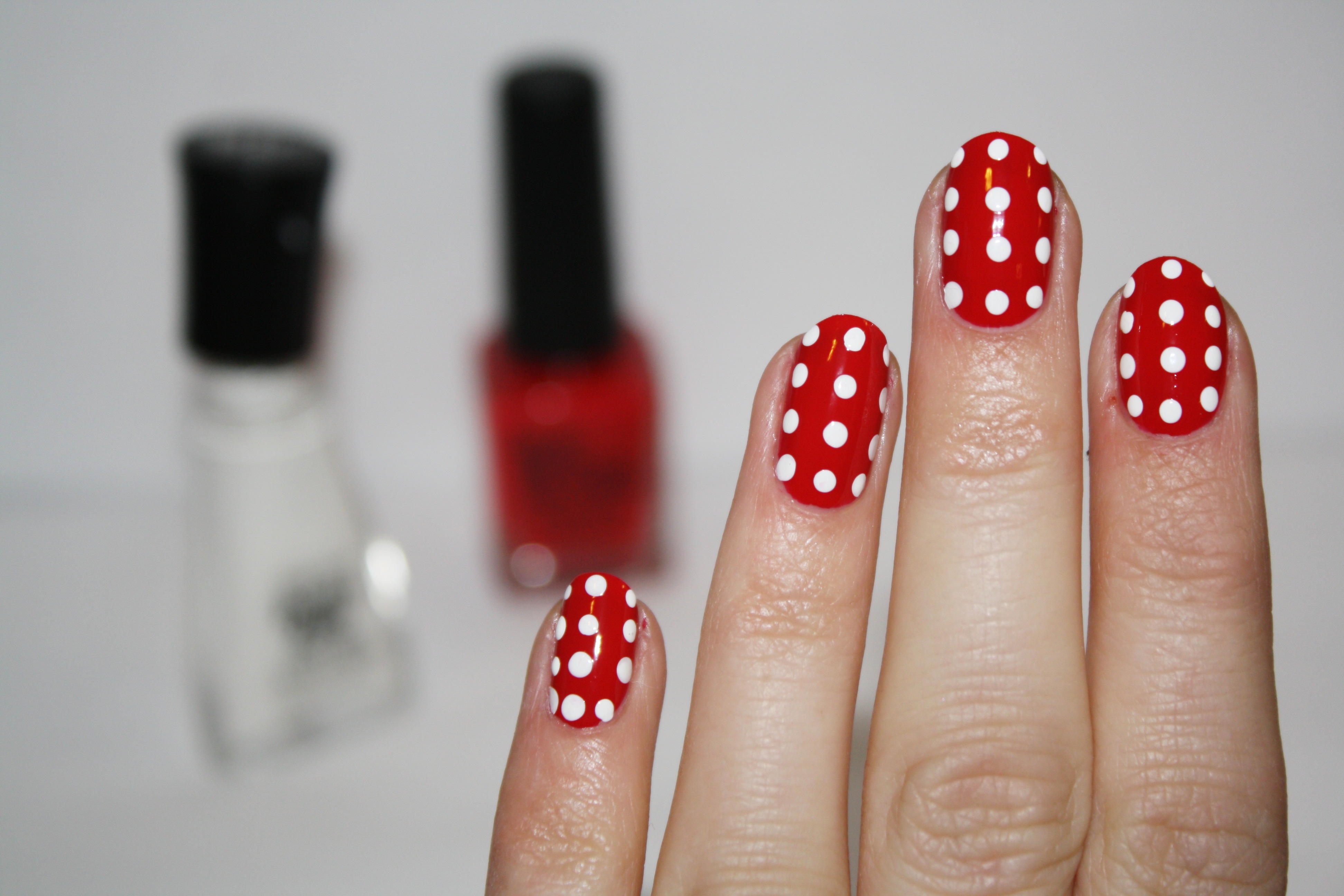Polka Dot Nail Art Tutorial