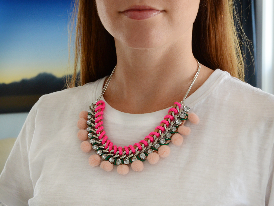 Pom pom necklace