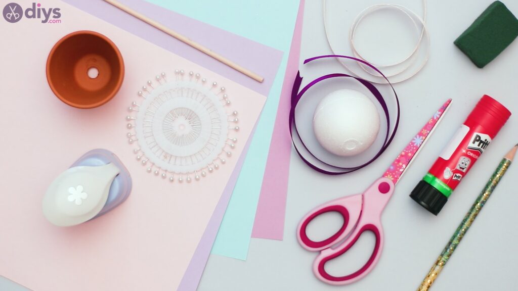Pretty paper flower ball materials