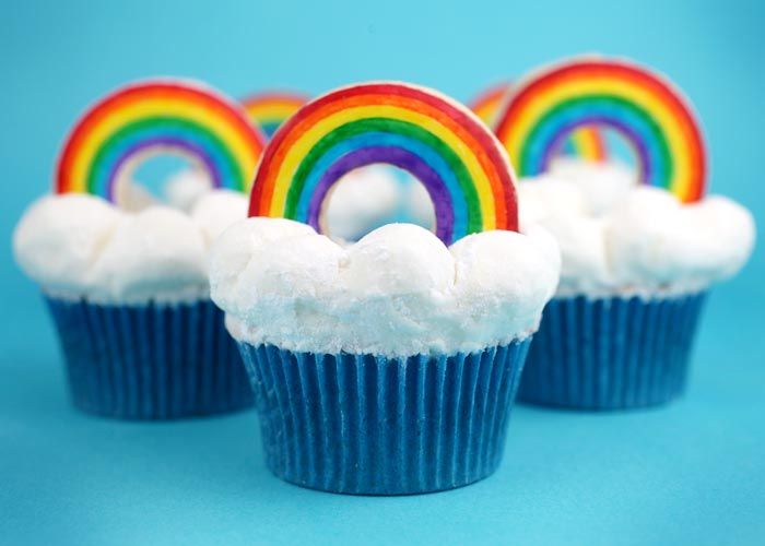 Rainbow bright cupcakes